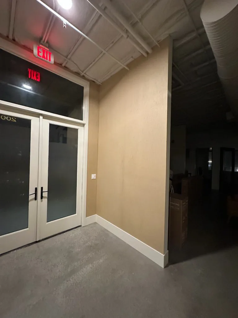 Residential wallpaper installation Miami